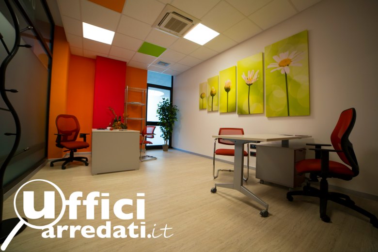 Ufficio arredato Orbassano Torino